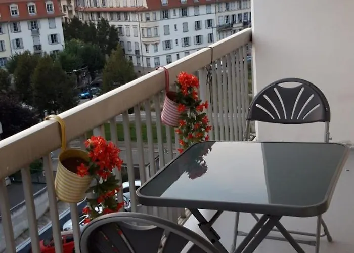 Studio Touristique Renove